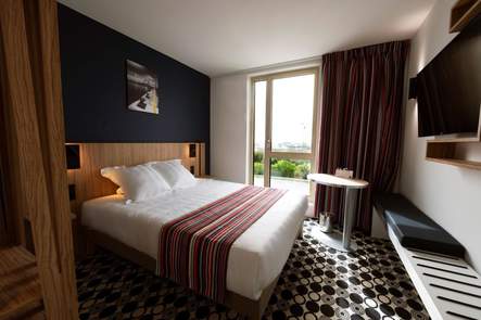 Akena Nantes Rezé Aéroport